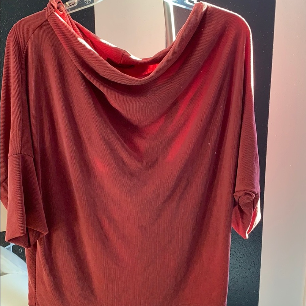 Light weight sweater